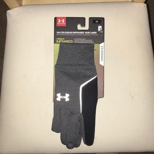 BRAND NEW Under Armor Infrared gloves